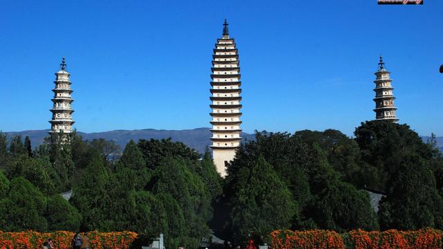 大理崇圣寺三塔的传说