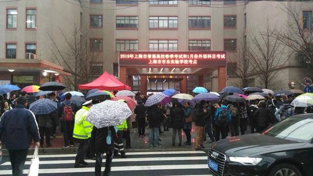 高中作文以学业与创业话题