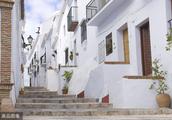 Fulixiliyana white hill city, go Spain is not miss