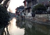 On the west pond ancient town, the most unforgetta