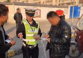 Heavy fist of Qin Dou's policeman hits out severe