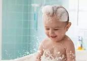 The baby bathes 9 big contraindication, aux would rather do not wash also cannot make!