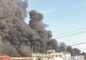 Jin Jiang one rubber-plastic workshop of factory on fire is burned collapse smother develops a provi