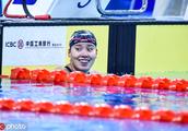 It is an a bit of a clown really! Fu Yuanhui 100 meters of backstroke gain the championship on the s