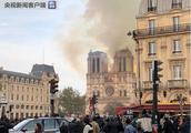 Conflagration of Parisian goddess courtyard, timberwork is damaged, bright gem destroys Mo Rangwen a