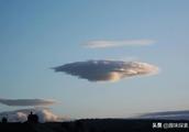Celestial cloud layer turns secretive into suddenl