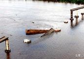 Brazilian ferry bumps break down big bridge 2 Che Zhui rivers casualty is unidentified