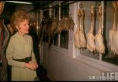 Old photograph: Mrs. Nixon visited the hutch after Beijing restaurant 1972, roast duck of Beijing of
