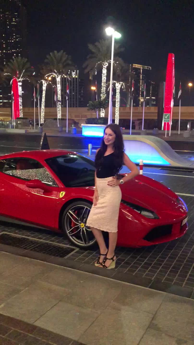 迪拜香车与美女