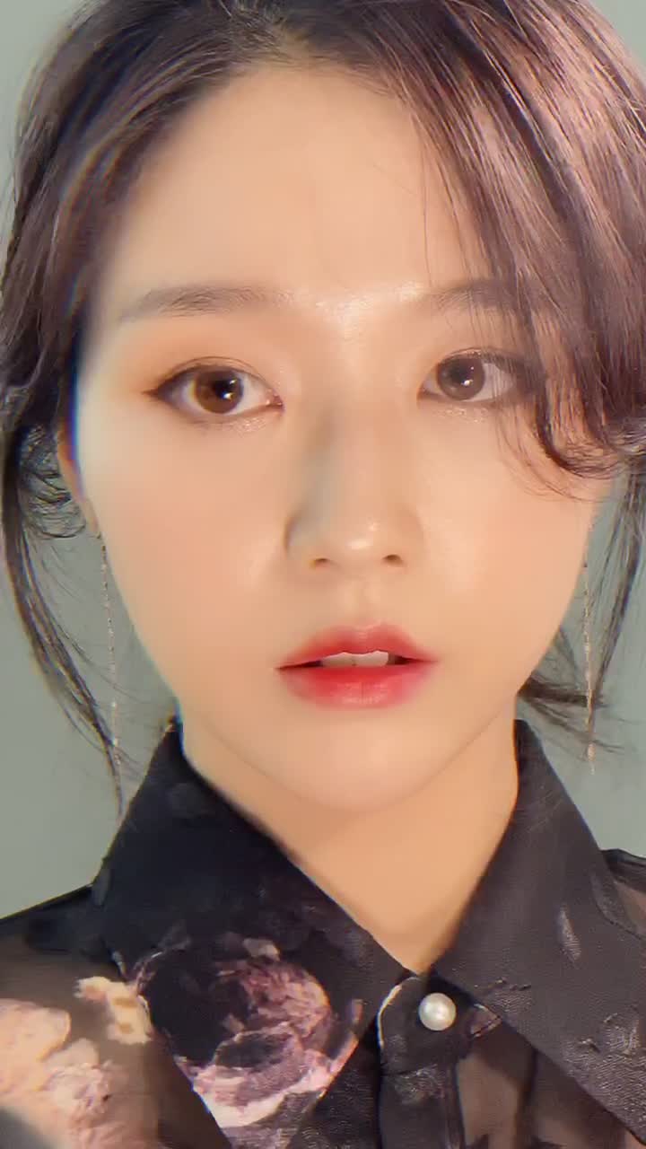 美丽的李艺恩dr.meili