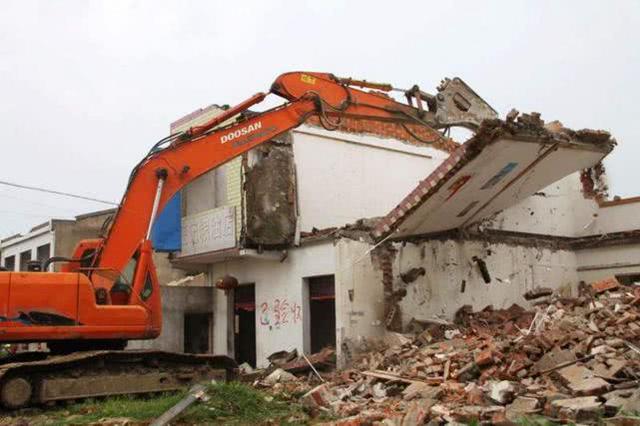 中国最"无赖"的钉子户,为3亿拆迁款苦守多年,最后却分文未得