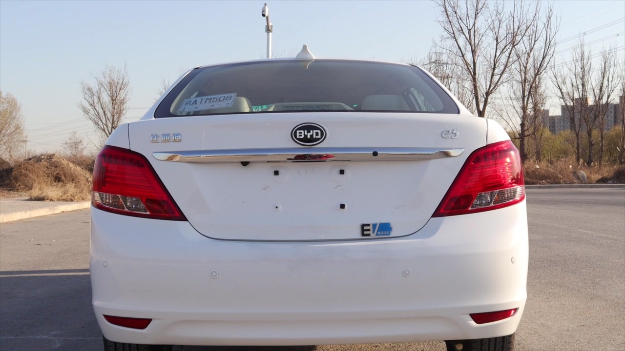 e静 试驾比亚迪e5 450 - 西瓜视频