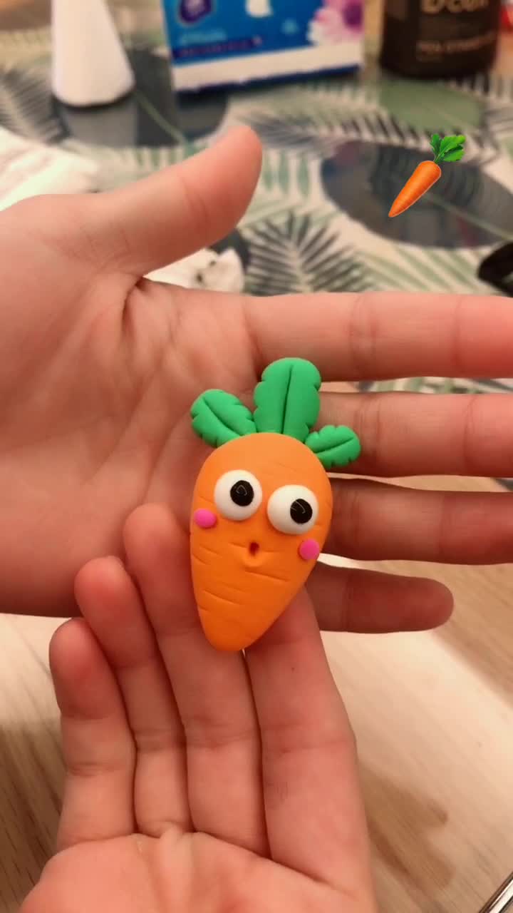 简单可爱的胡萝卜09粘土教程