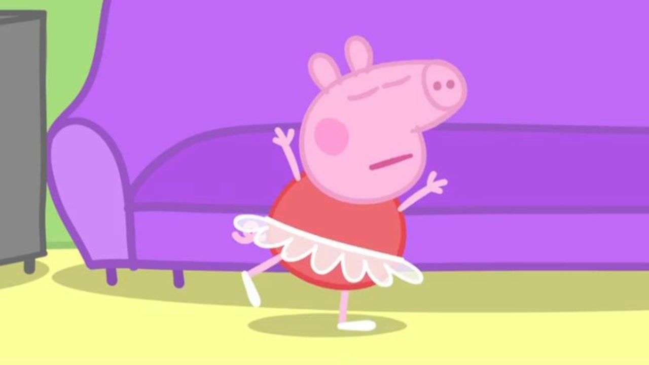 小猪佩奇给妈妈爸爸乔治表演幼儿园新学的芭蕾舞简笔画学浪计划