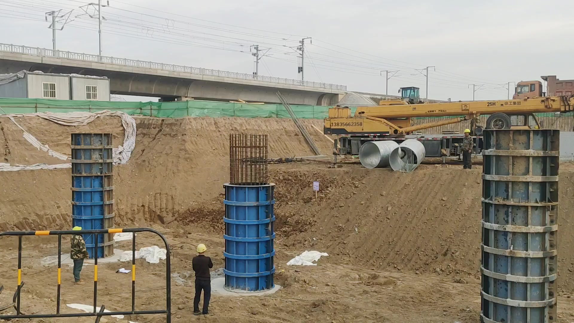 桥梁圆柱式桥墩钢模板的安装以及控制要点