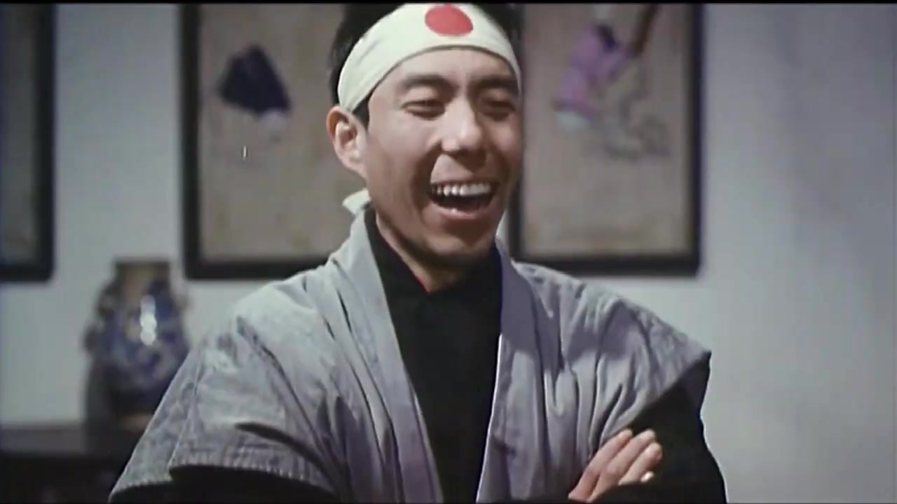 血搏敌枭:日本浪人医馆闹事,不料老中医竟是个功夫高手,好看了