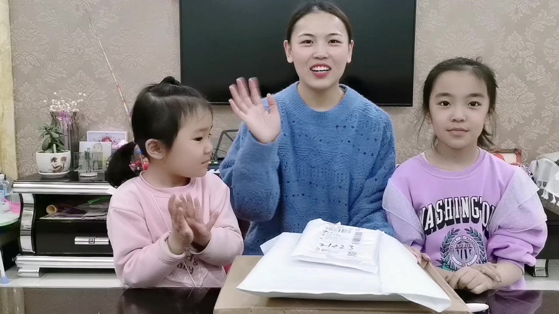 畅畅桐桐拆箱喽新笔袋新书包手帐贴粉粉嫩嫩少女心十足