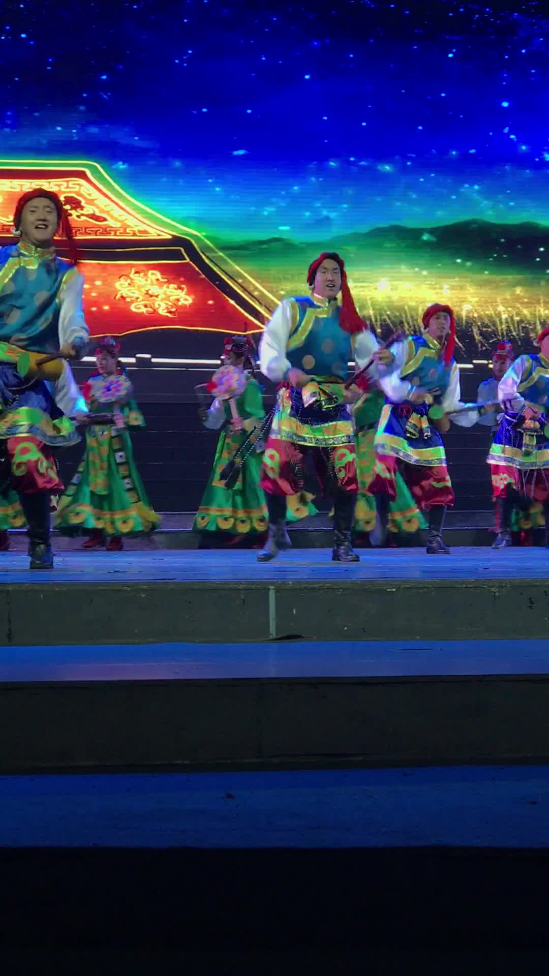 舞蹈演员巴桑罗布系列玄子舞 - 西瓜视频