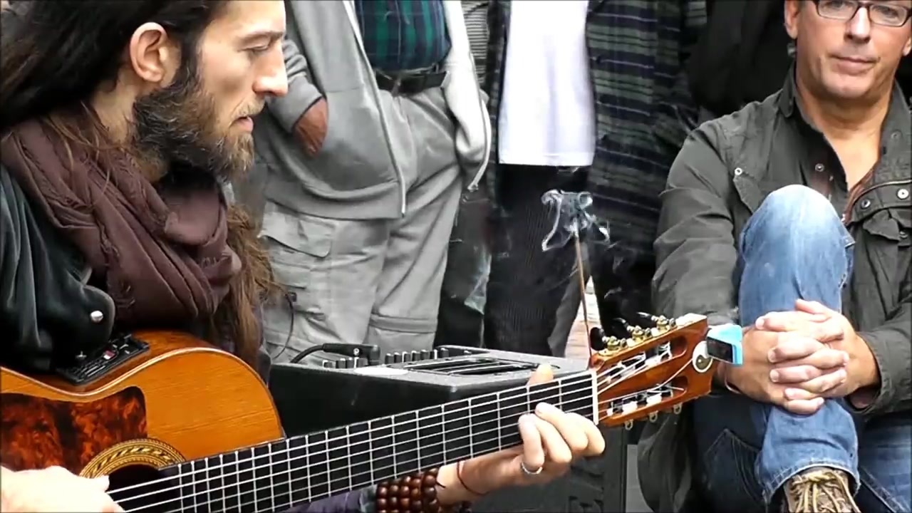 德国吉他大师estastonne街头演奏冥想