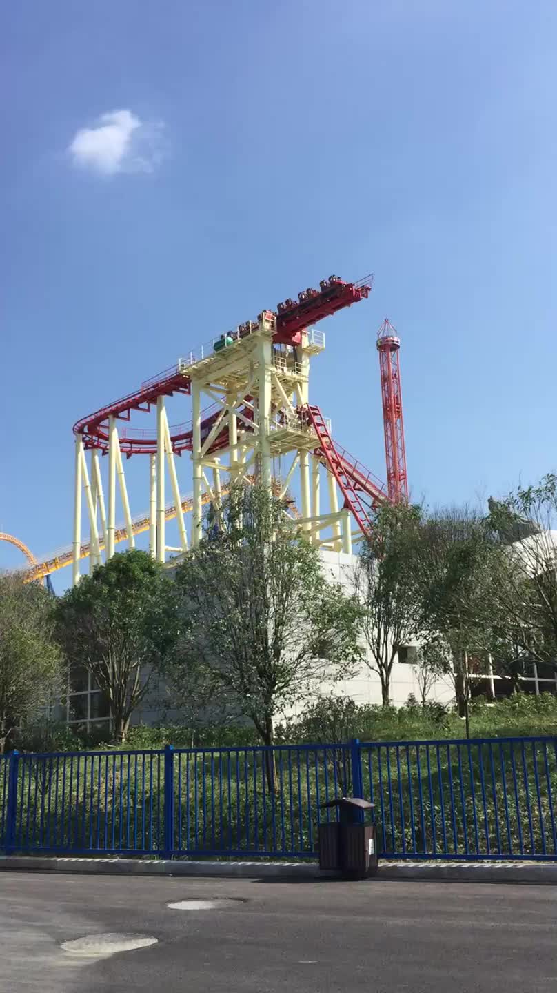 贵州安顺大兴东游乐场看起来好害怕
